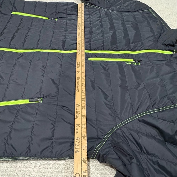 Huk Performance Fishing puffer jacket coat men’s XXL warm lightweight black/neon - Picture 8 of 11